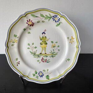 Cute Vintage Decorative Plate